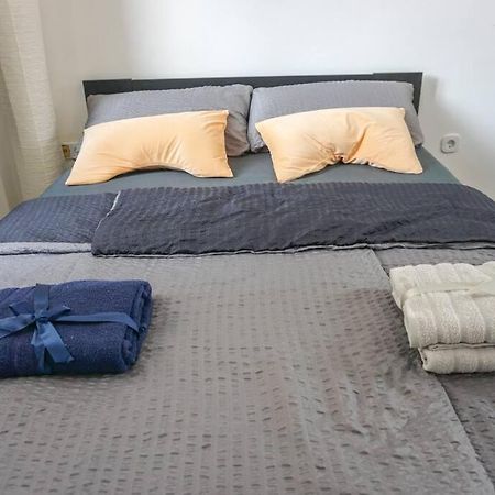 Apartment In Wuppertal - Charmante 3-Zimmer-Oase Mit Kamin Und Badewanne Экстерьер фото
