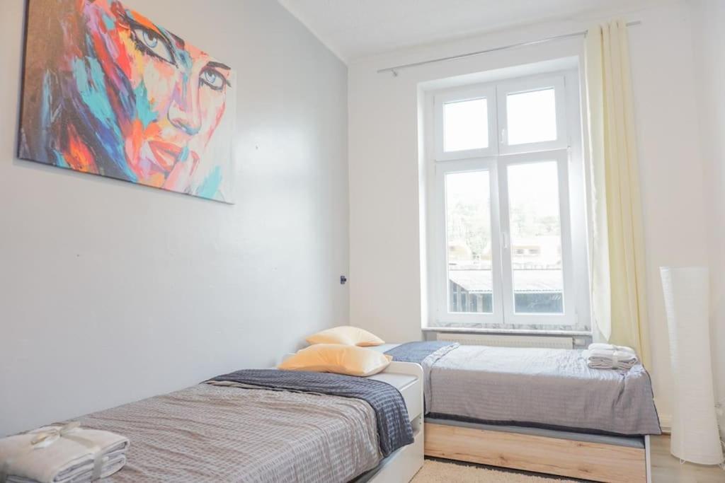 Apartment In Wuppertal - Charmante 3-Zimmer-Oase Mit Kamin Und Badewanne Экстерьер фото
